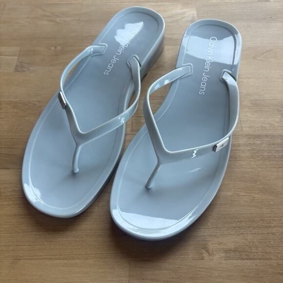 Calvin Klein CK Women Sandals Gray Blue Silver Flip Flop Flats Size 9 Classic - Picture 8 of 8
